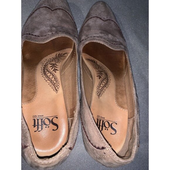 Söfft Womens Tan Suede Leather Upper Heels Size 7M With Decorative Insole - Picture 4 of 8